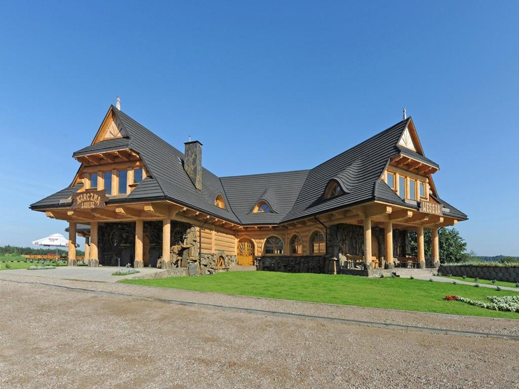Labedz Hotel Karczma Ilawa Exterior photo